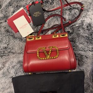 Valentino Garavani - Rockstud Alcove leather handbag
